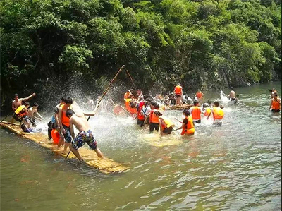 【亲水团建】永泰莒溪撑竹筏打水仗+趣味团建+水弹CS野战精品团建 自驾1天